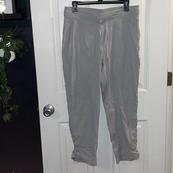 Lululemon Dance Studio Crop *25" in Silver Drop - Picture 2 of 7